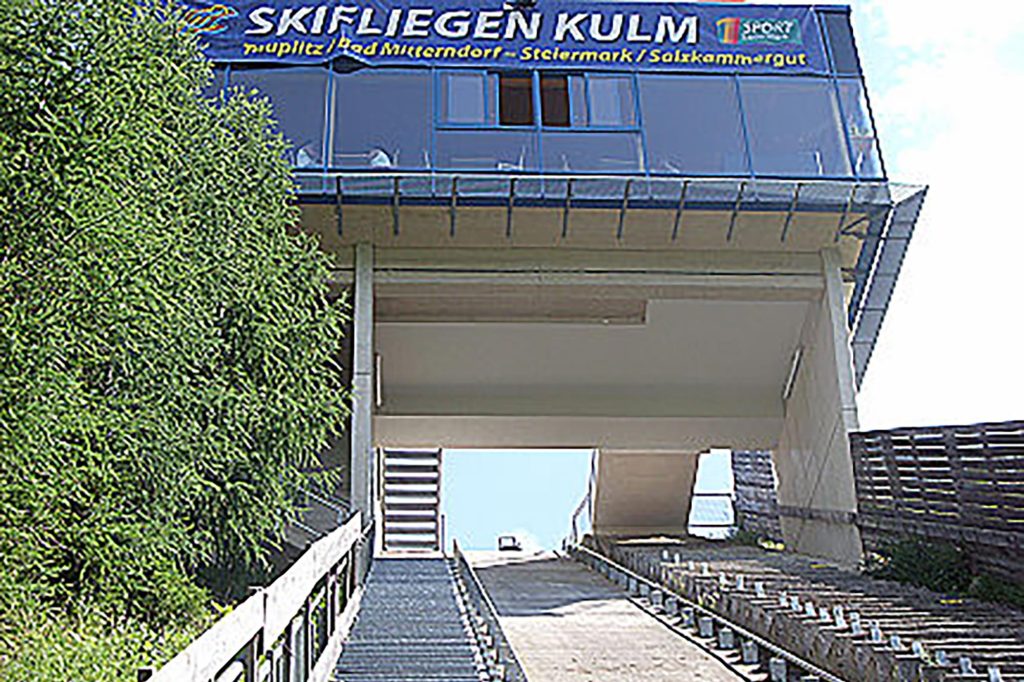 Stahlbauelemente auf der Skifluganlage Kulm